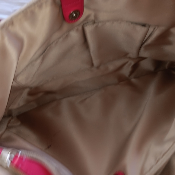 COACH SHOULDER BAG -  AZALEA PINK LEATHER W LOGO MATERIAL IN LIGHT BEIGE - Picture 11 of 11